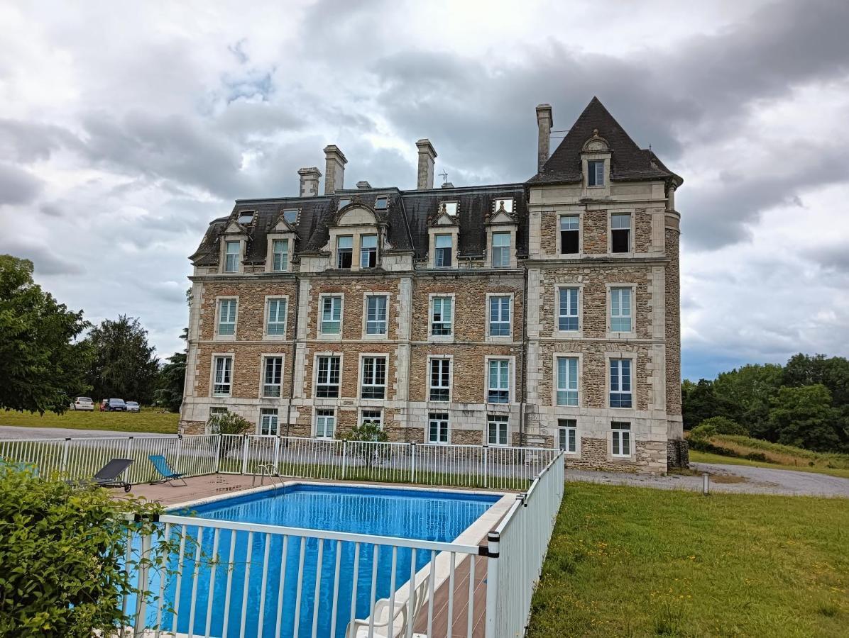 Chatescos - Estudio En Chateau Eksteriør bilde