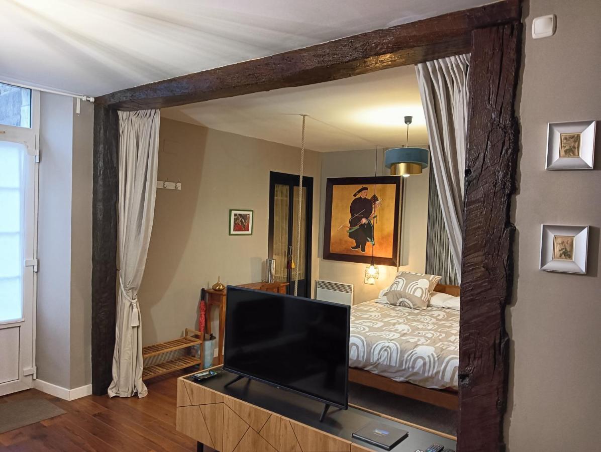 Chatescos - Estudio En Chateau Eksteriør bilde